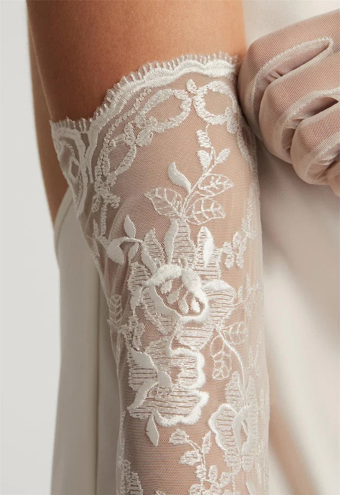 Darling Gloves