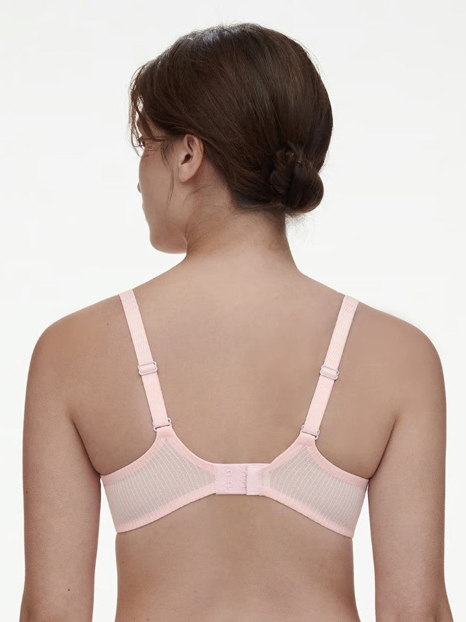 Legend Lace Plunge Contour Bra